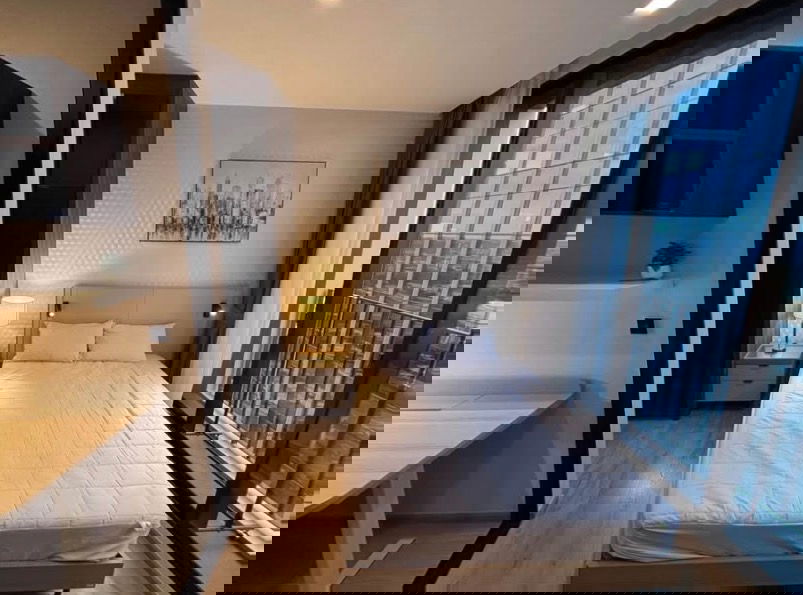 picture #R8476 🎉 261268 Condo for Rent: Noble Around Ari - 2/12