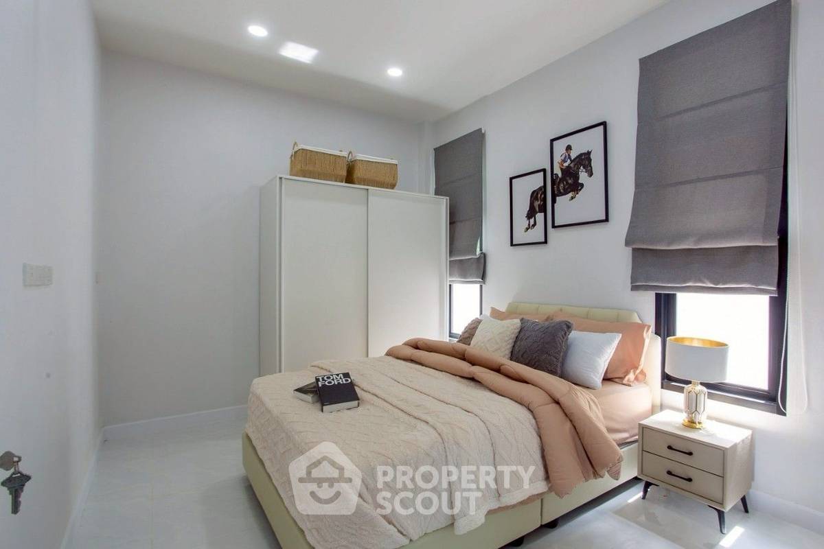 รูป วิลล่า 4-ห้องนอน ที่ ทองธารินทร์ หัวหิน ใกล้ บ้านศิลปินหัวหิน (ID 2507071) - รูปที่ 13/28