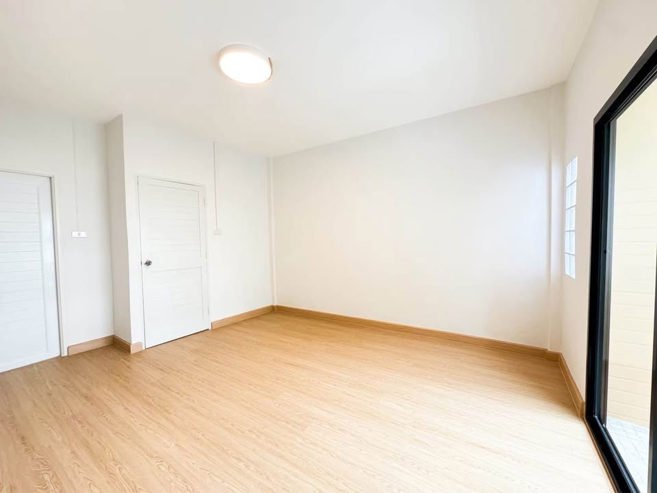 picture 🏡 𝗛𝗢𝗨𝗦𝗘 𝗙𝗢𝗥 𝗦𝗔𝗟𝗘 | Baan Saralporn ⚡️ - 4/10