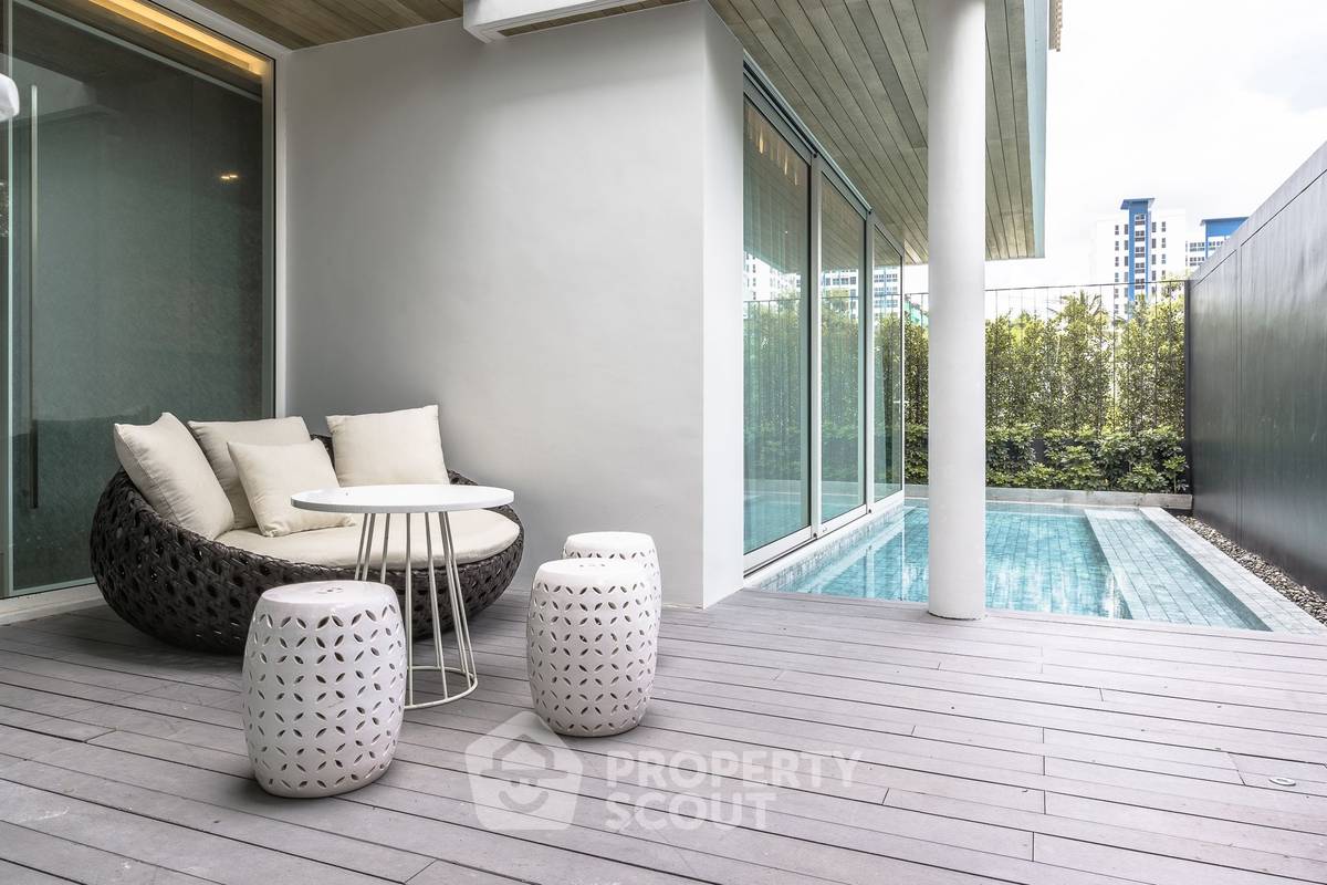 รูป คอนโด 3-ห้องนอน ที่ วีรันดา เรสซิเดนซ์ พัทยา ใกล้ เมืองพัทยา (ID 2477191) - รูปที่ 3/12