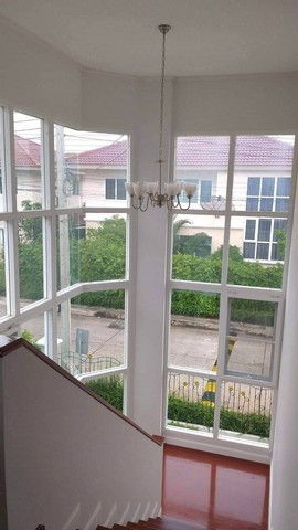 รูป ให้เช่าบ้านเดี่ยว2ชั้น 60ตรว.อยู่ถนนวงแหวนลำลูกกาคลอง 5 ใกล้ตลาดมารวย - รูปที่ 3/8