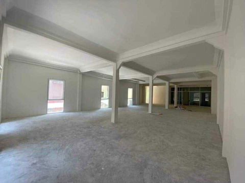 เช่า ให้เช่า ปล่อยเช่า อาคารสำนักงาน สุขุมวิท 22 24 ราคาถูก สนใจ Line: @951qfbfi