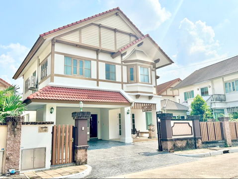 ให้เช่าบ้านเดี่ยว ลัดดารมย์ วัชรพล (Laddarom Watcharapol) แขวงคลองถนน เขตสายไหม