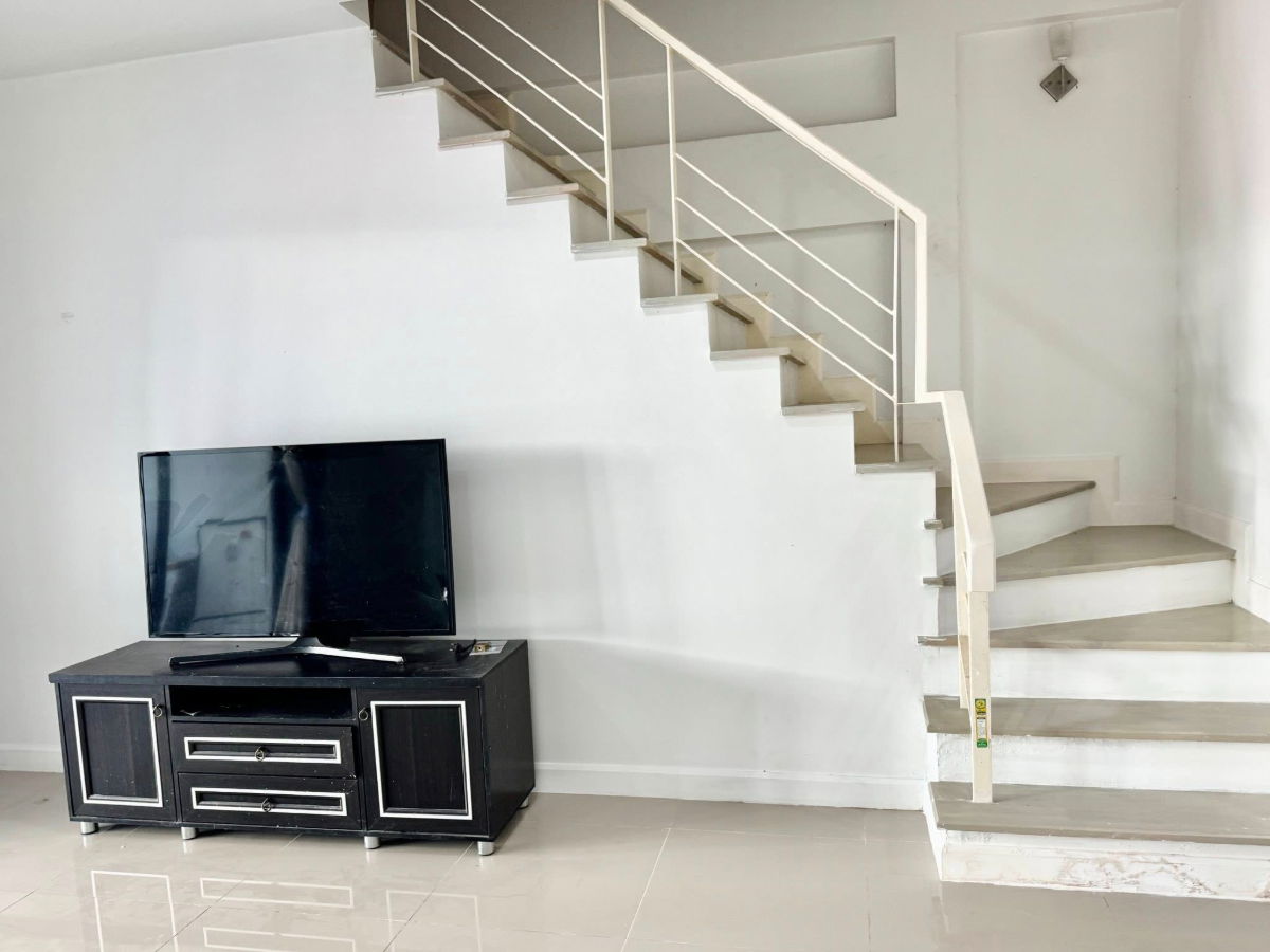 รูป ให้เช่าทาวน์โฮมใหม่ ม.เดอะเซ็นทร้ลฮิลล์ สวนเสือ ศรีราชา - รูปที่ 10/29