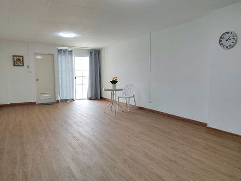 คอนโดใกล้รถไฟฟ้าแบริ่งราคาถูก กัญญาเฮ้าส์