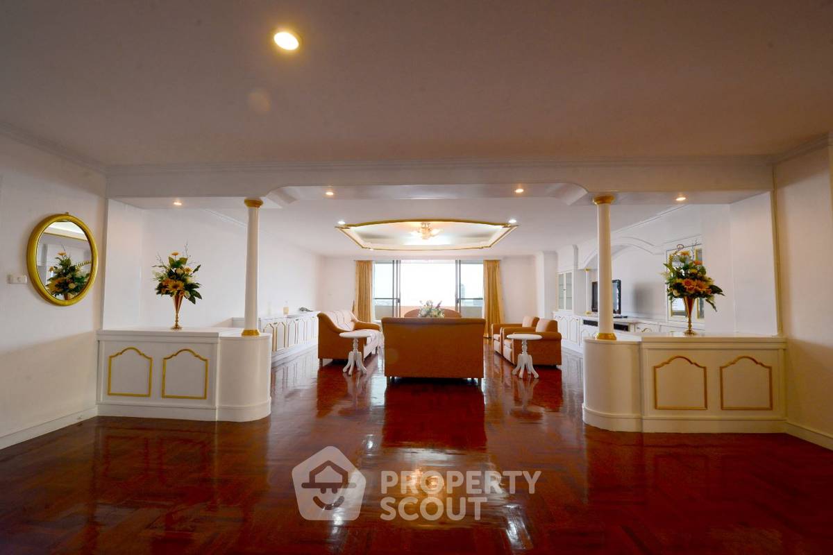 รูป คอนโด 3-ห้องนอน ที่ โอเรียลเต็ล ทาวเวอร์ คอนโดมิเนียม ใกล้ BTS เอกมัย (ID 510846) - รูปที่ 3/20