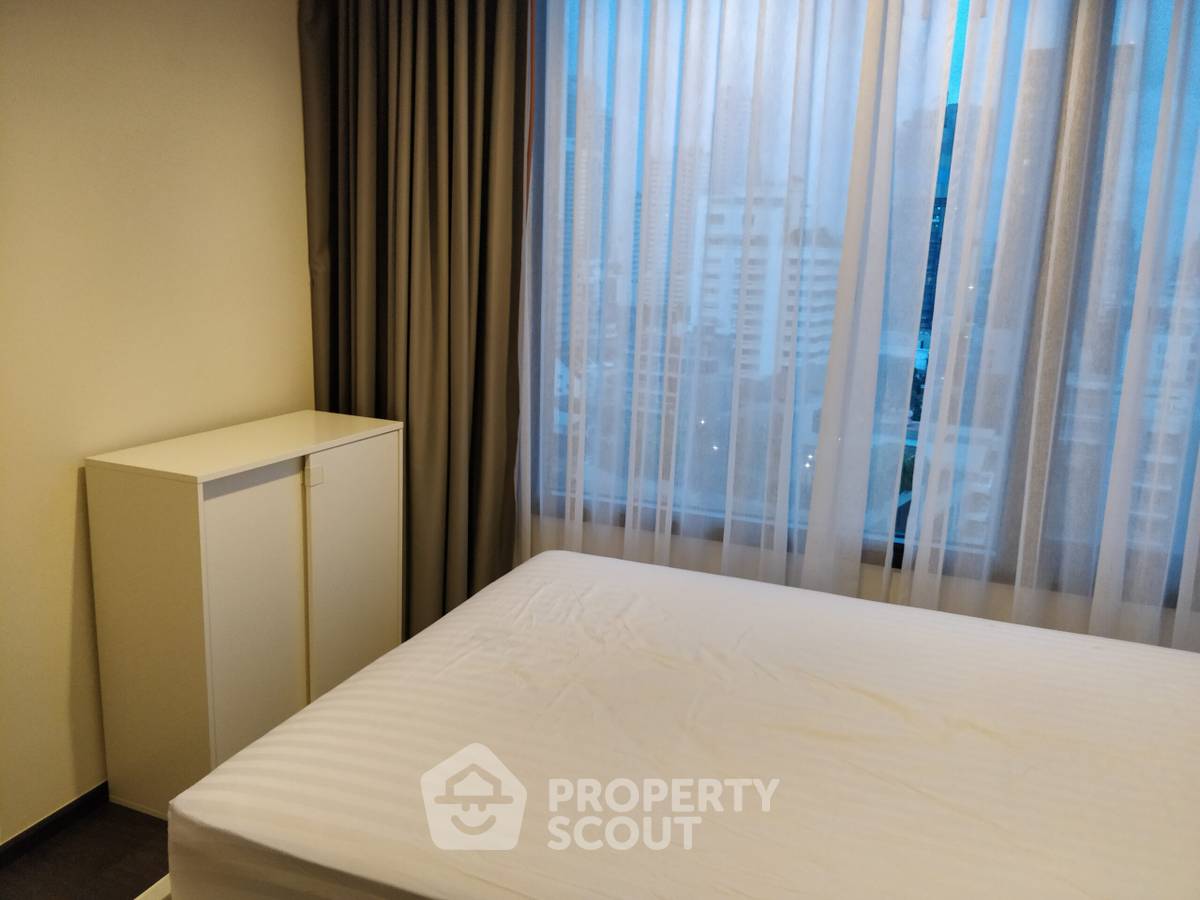 รูป คอนโด 1-ห้องนอน ที่ ดิ เอดจ์ สุขุมวิท 23 ใกล้ MRT สุขุมวิท (ID 515089) - รูปที่ 10/18