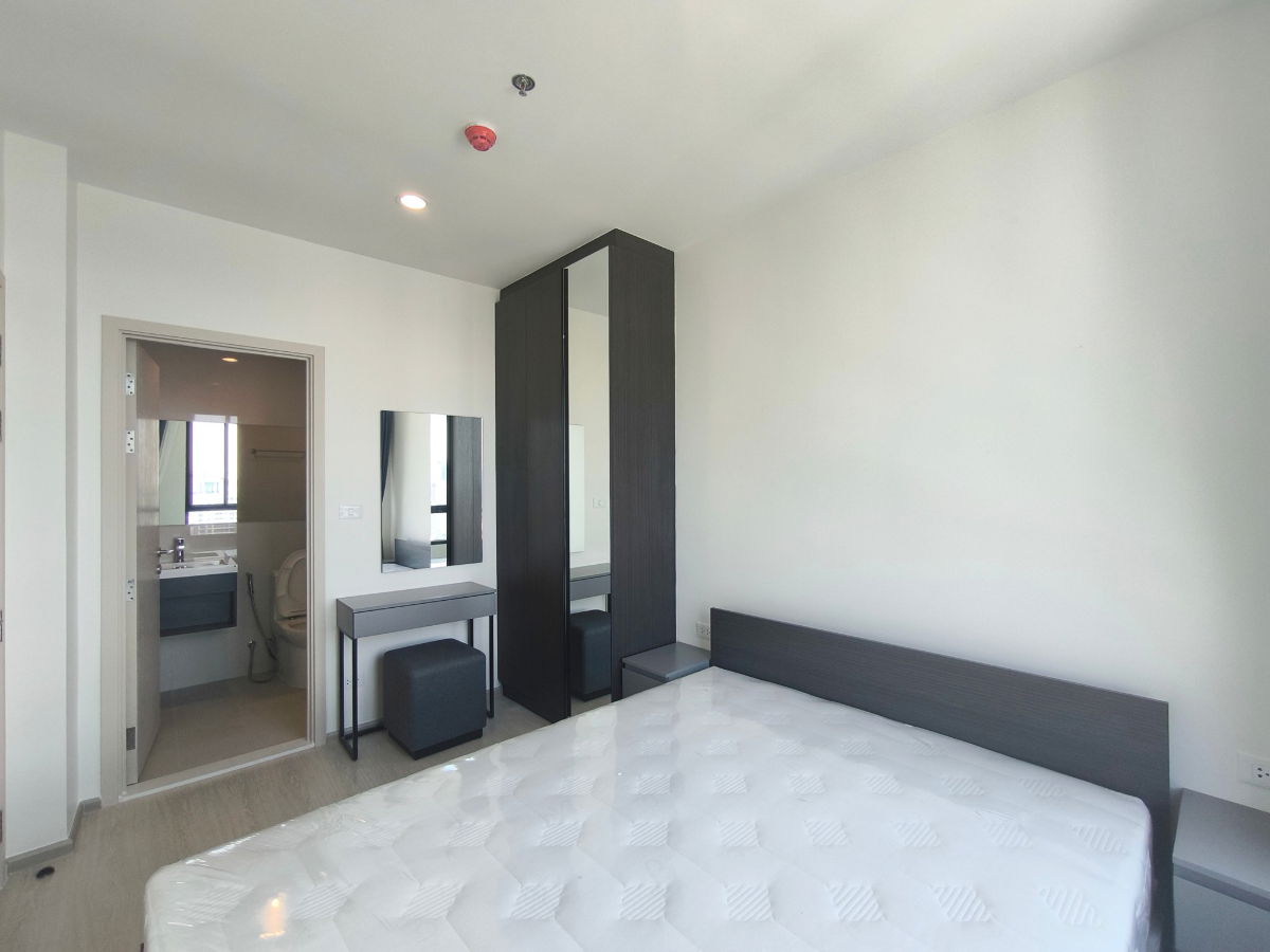 รูป 🌆 ให้เช่า: Nue Noble Ratchada – Lat Phrao | ใกล้ MRT ลาดพร้าว | ชั้นสูง วิวเมือง พร้อมอยู่ @90condo 🌃 - รูปที่ 3/10