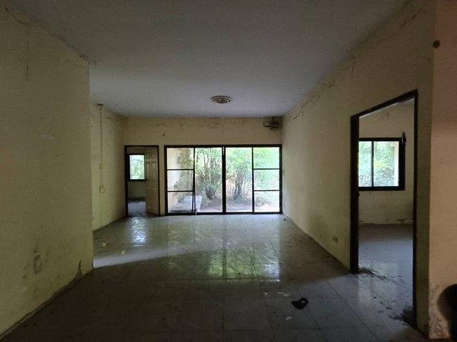 picture FOR SALE  HOUSE PROPERTY  2240000 BAHT. - 3/8