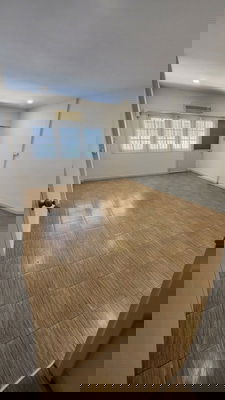 รูป [ให้เช่า] ทาวน์โฮม 4 ชั้น สาธุประดิษฐ์ 21 / 3 ห้องนอน 3 ห้องน้ำ 200 ตรม. **28,000** ทาวน์โฮม 4 ชั้นปรับปรุงใหม่ มีแอร์ 2 เครื่อง ใกล้เซนทรัลพระราม 3 - รูปที่ 6/12