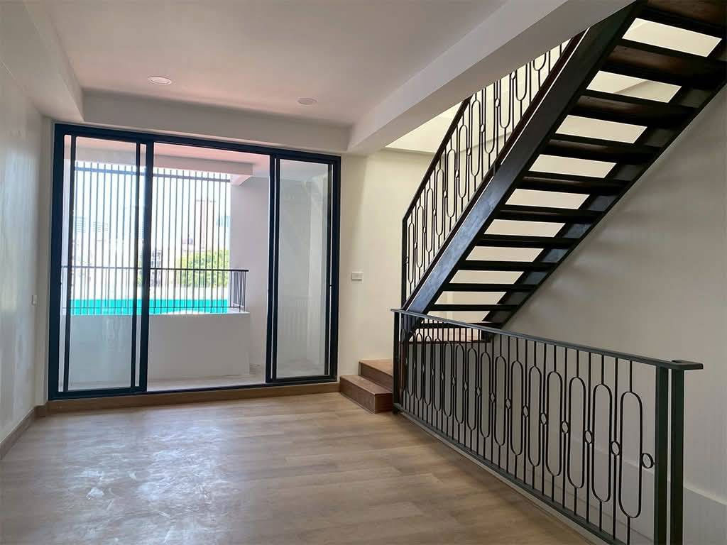 รูป ขายอาคารพาณิชย์ 4.5 ชั้น รีโนเวทใหม่ ซอยประชาสงเคราะห์ 33 ใกล้พระราม 9 – รัชดา - รูปที่ 7/16