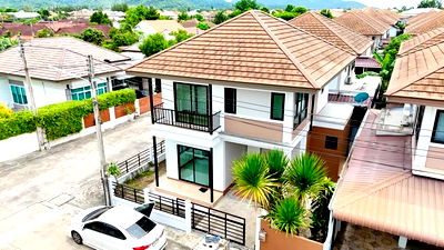 เช่าบ้านเดี่ยว บิ๊กซี บ้านบึง : ให้เช่าบ้านพร้อมอยู่ The Premio บ้านบึง