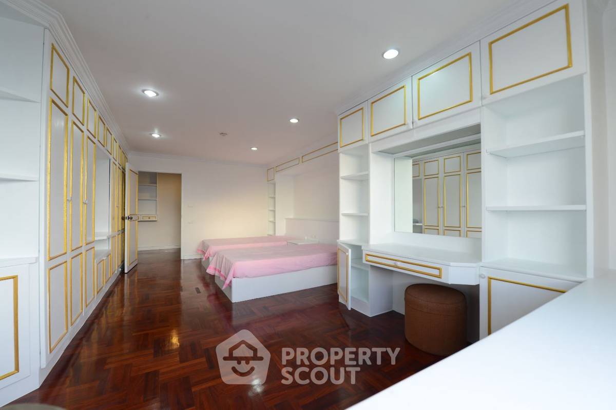 รูป คอนโด 3-ห้องนอน ที่ โอเรียลเต็ล ทาวเวอร์ คอนโดมิเนียม ใกล้ BTS เอกมัย (ID 510846) - รูปที่ 20/20