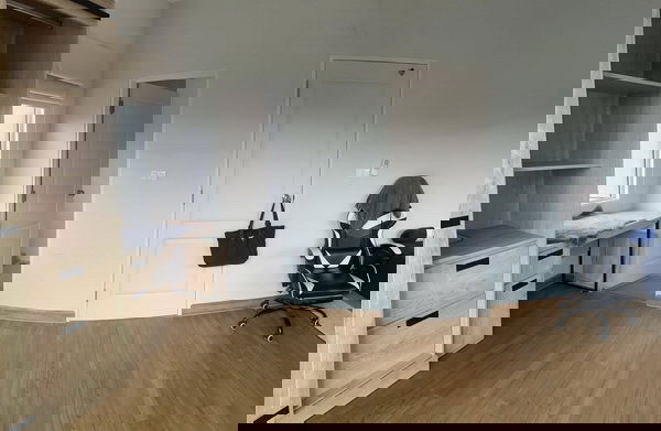 รูป [ให้เช่า] หมู่บ้าน เซนโทร รังสิต / 4 ห้องนอน 4 ห้องน้ำ / 50 ตรว. 160 ตรม. **20,000** บ้านเดี่ยวให้เช่าราคาพิเศษ ใกล้ห้างฟิวเจอร์พาร์ครังสิต - รูปที่ 7/11