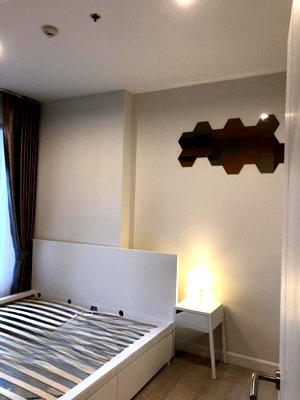 คอนโด BTS ทองหล่อ : P-28803 ต้องการขายคอนโด เดอะ นิช ไพรด์ ทองหล่อ-เพชรบุรี Phetchaburi Rd, Bang Kapi, Huai Khwang, Bangkok Line Id @easythaihome 085-592-2897