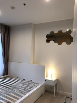 P-28803 ต้องการขายคอนโด เดอะ นิช ไพรด์ ทองหล่อ-เพชรบุรี Phetchaburi Rd, Bang Kapi, Huai Khwang, Bangkok Line Id @easythaihome 085-592-2897