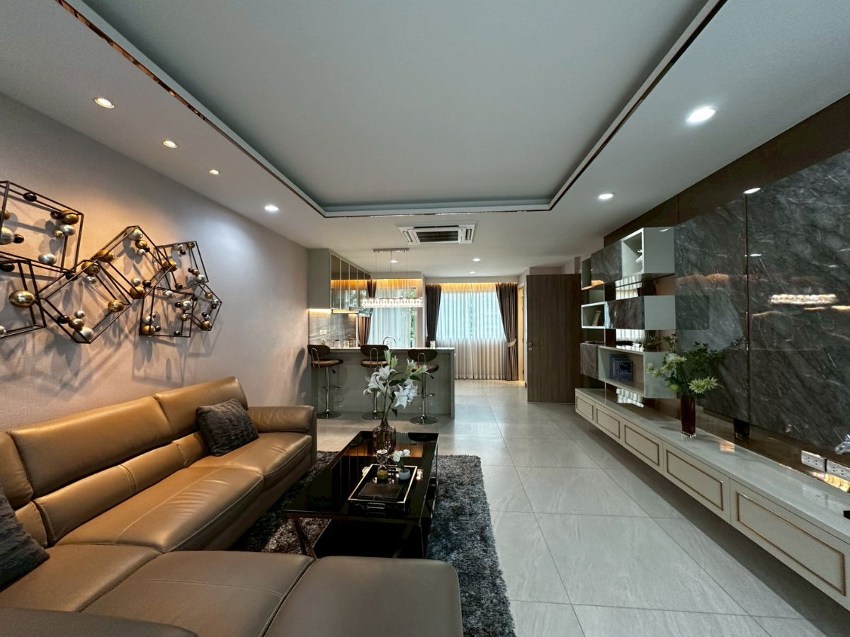 รูป ❤️💛💙โอกาสสุดท้าย! ทาวน์โฮมหรูใจกลางพระราม 3 เหลือเพียง 1 ยูนิตเท่านั้น! 🏡 Côté Maison Rama 3 – โคเต้ เมซอง พระราม 3 - รูปที่ 7/16