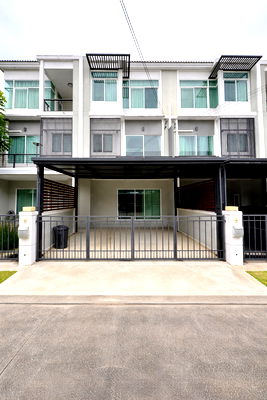 Townhouses for sale Esplanade Ngamwongwan-Khaerai : 🏡✨ 3-Storey Townhome for Sale | Rattanathibet 🚇 Near MRT Purple Line | Prime Location & Easy Access