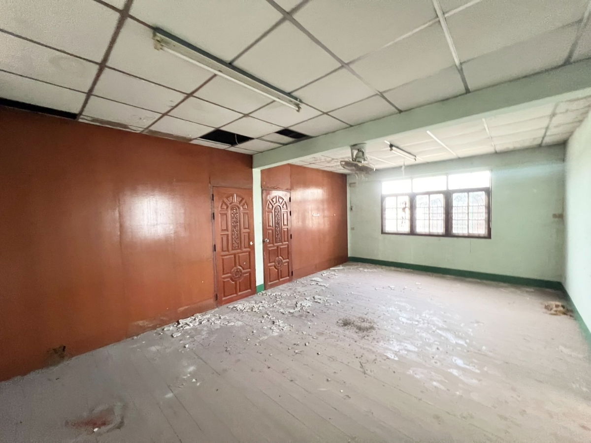 รูป ไม่ถึง 3 ล้าน กับบ้าน 72 ตร.วา ที่ทำกำไรต่อได้จริง ใกล้ทางด่วน เซนทรัล - รูปที่ 10/11