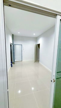 รูป เช่าโกดัง พร้อมออฟฟิศ450ตร.ม. ไอคอนสยาม 500ม. 80 ตร.วา. BTSเจริญนคร 450 ม. รร.นานาชาติไพโอเนียร์ 1.3 กม.คลองสาน 3ออฟฟิศ 2 น้ำ - รูปที่ 7/8