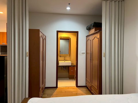 Villa Sathorn (วิลล่า สาทร) (Studio 40sqm)