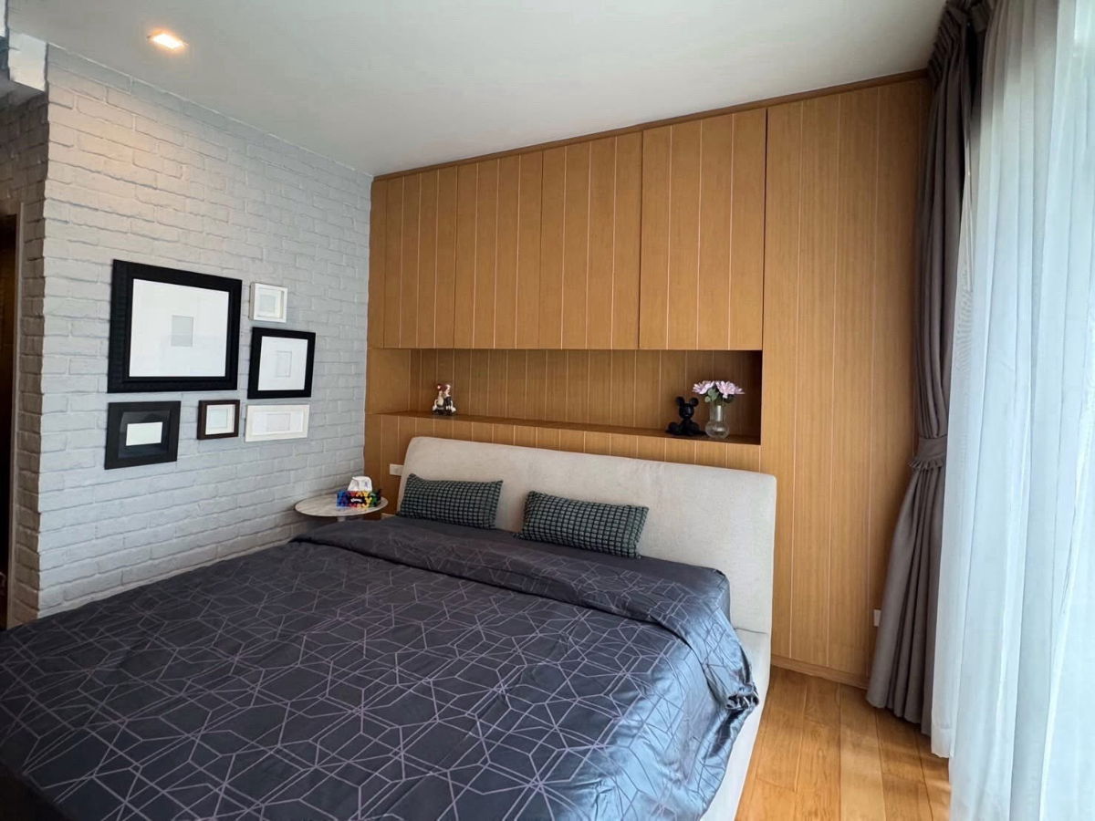 picture Noble                      Solo  - 7/9