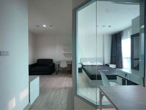 For rent, Aspire Ngamwongwan, 1 bedroom, 23rd floor, Building S, near Phong Phet market.