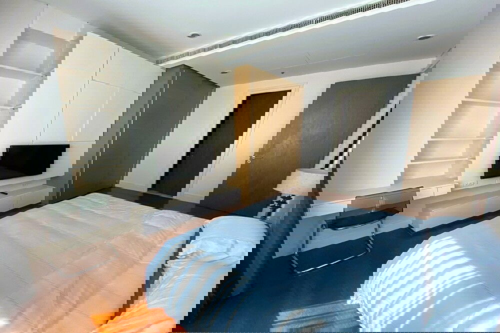 รูป ขาย- เช่า !! ทำเลทอง, ตกแต่งสไตล์โมเดิร์น, มีอ่างอาบน้ำ!! 🔥 Code C20251200046...Bright Sukhumvit 24, 1 นอน, 1 น้ำ, แต่งครบ,  ราคาพิเศษ!!📣 - รูปที่ 10/13