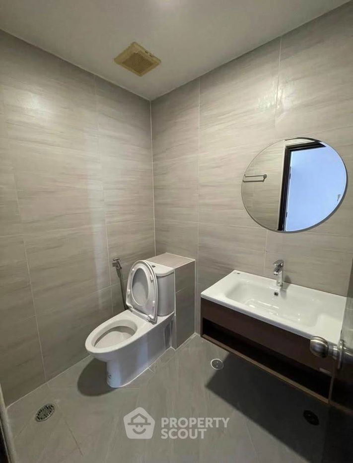 รูป คอนโด 3-ห้องนอน ที่ สาธร การ์เด้นส์ ใกล้ MRT สีลม (ID 2502739) - รูปที่ 15/16