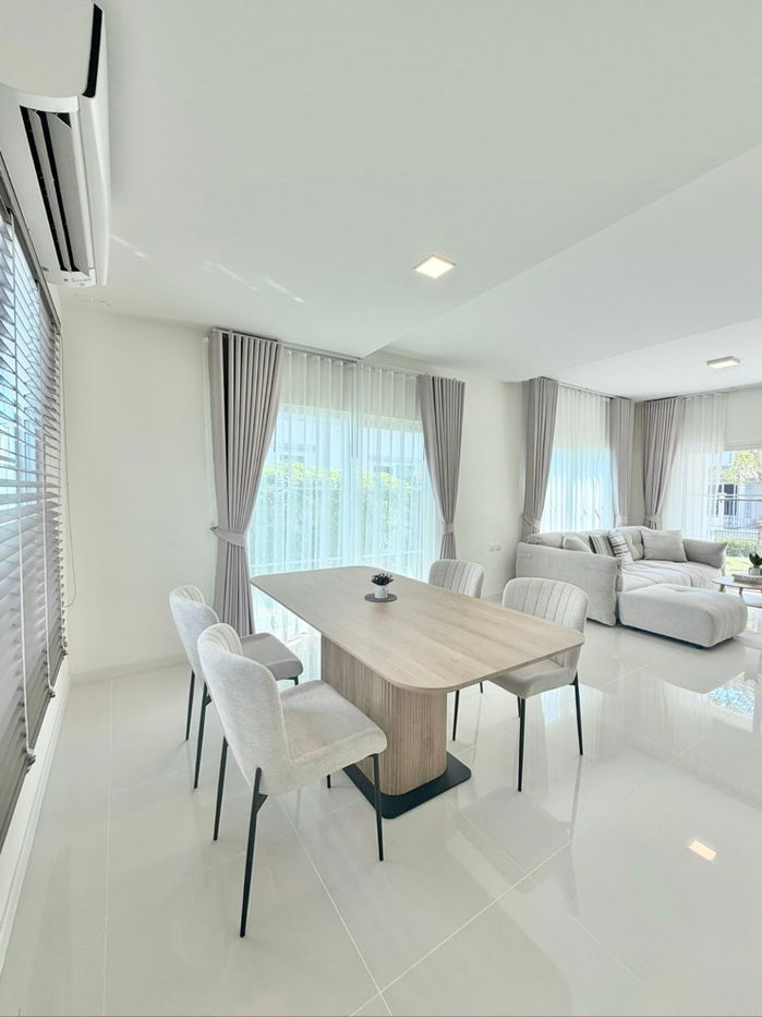 รูป วิลลาจจิโอ 3 ศรีนครินทร์-บางนา (Villaggio 3 Srinakarin-Bangna) อยู่ถ.เลียบคลองหลวงแพ่ง ต.บางแก้ว ใกล้เมกา บางนา - รูปที่ 4/9