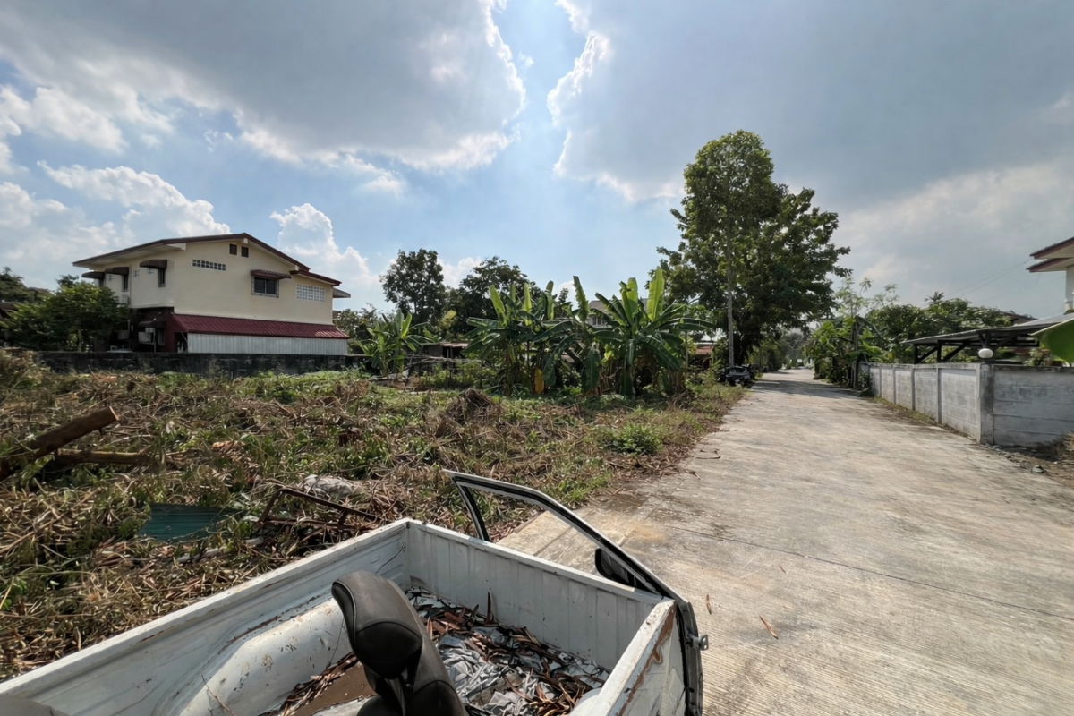 รูป ขายที่ดินหน้ากว้างสวย เหมาะอยู่อาศัย home office ใกล้ รพ นครธน เซนทรัล พระราม 2 - รูปที่ 2/4