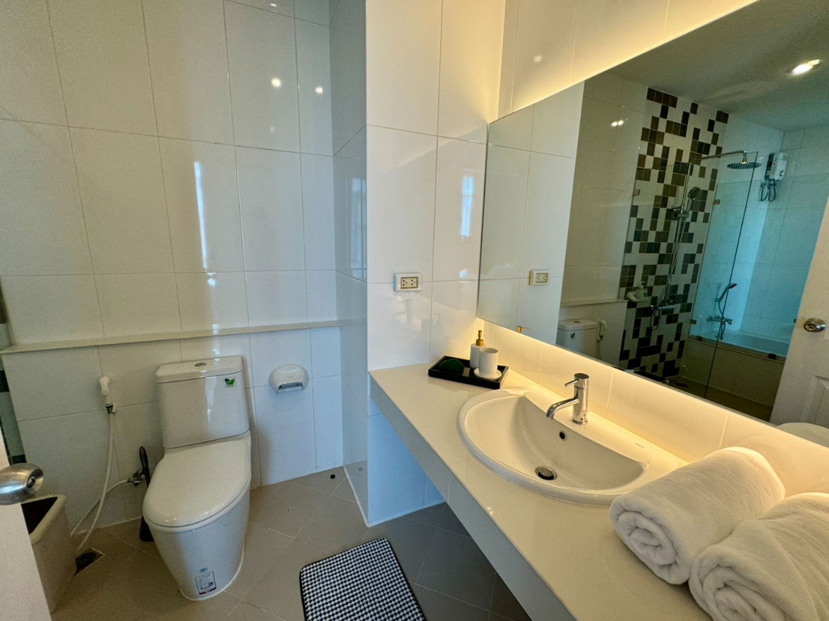 รูป ขายคอนโดเด่น  1 ห้องนอน  1 ห้องน้ำ  1 ห้องครัว  1  ที่จอดรถ - รูปที่ 8/10