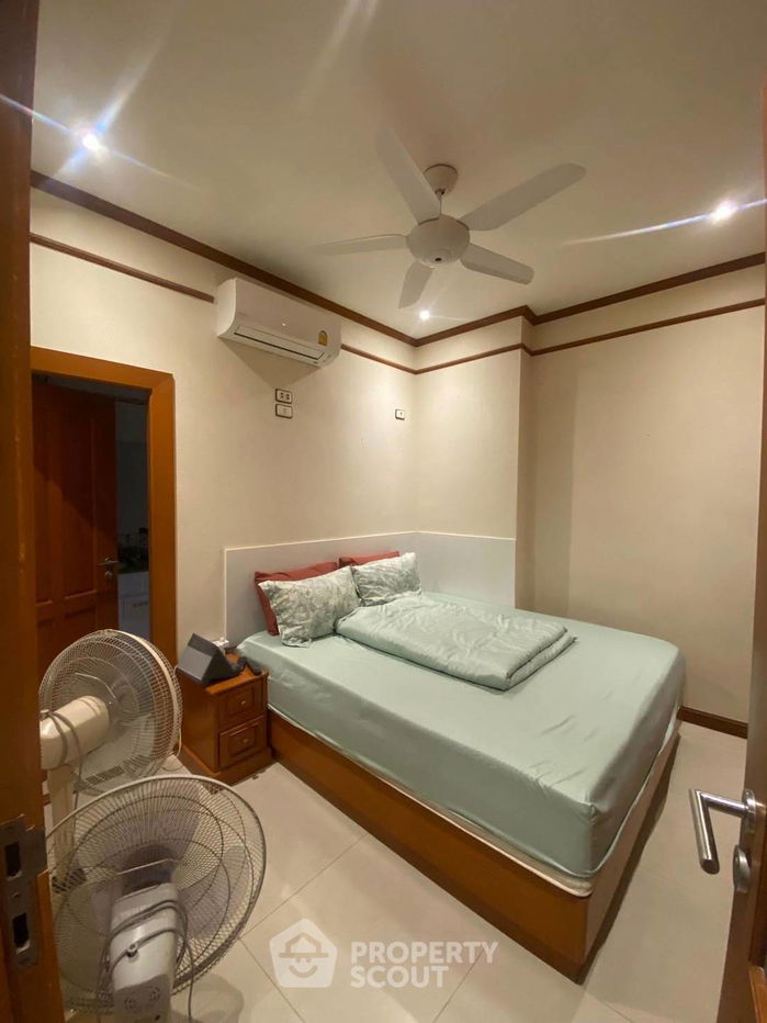 รูป คอนโด 1-ห้องนอน ที่ วิวทะเล 3 ใกล้ ถนนพระตำหนัก พัทยา (ID 2506853) - รูปที่ 4/16