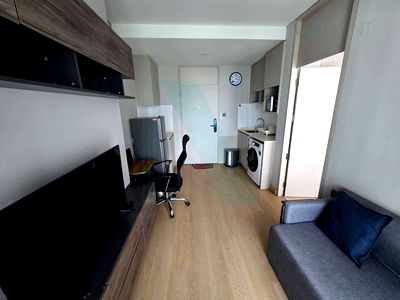 เช่าคอนโด เอสพลานาด รัชดาภิเษก : 🔺 ให้เช่าคอนโด ลุมพินี สวีท เพชรบุรี-มักกะสัน อาคาร 1 ชั้น 31 1 ห้องนอน ขนาด 27 ตรม ใกล้ ตลาดธนภูมิ