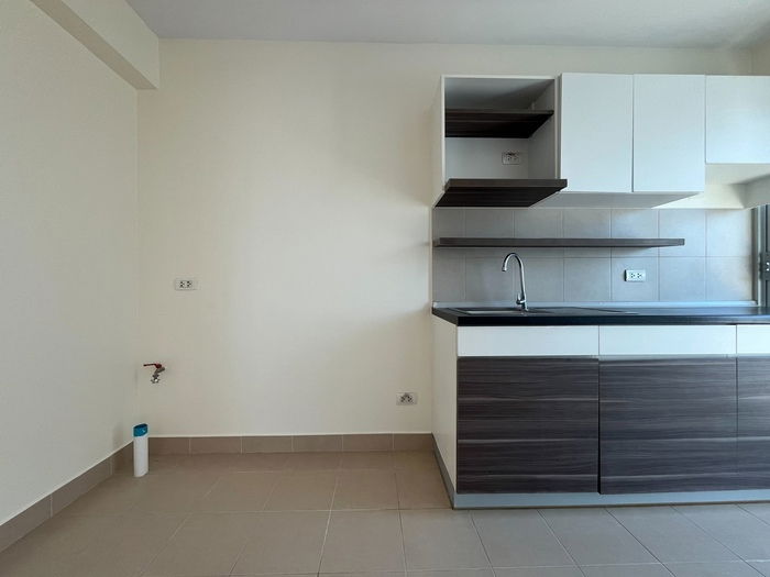 รูป 🔥🔥ขายด่วน!! ศุภาลัย เวอเรนด้า รัชวิภา-ประชาชื่น 2นอน, 2น้ำ 70 ตร.ม. ตึก West ชั้น 15 ห้องมุม เพียง 4.59 ล้านบาท สนใจ LINE ID: @atfirm🔥🔥 - รูปที่ 11/28