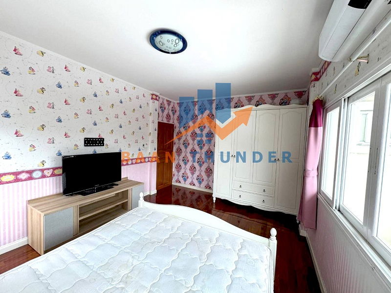 รูป ขาย บ้านหรู สัมมากร 136.5 ตารางวา พระราม5 นครอินทร์ - ราชพฤกษ์  ตกเเต่งไว้ครบ พร้อมอยู่ - รูปที่ 14/19