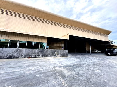 เช่าโรงงาน บ้านบึง ชลบุรี : ☎️ Tel. 0615496959 เนส⛔️ ⛔️ถูกมากกกก⛔️ ⛔️ถูกมากกกก⛔️  🕋ให้เช่าโรงงาน/โกดัง คลังสินค้า 1,700 ตรม. อ.บ้านบึง ชลบุรี  🟨#ผังสีเหลือง  