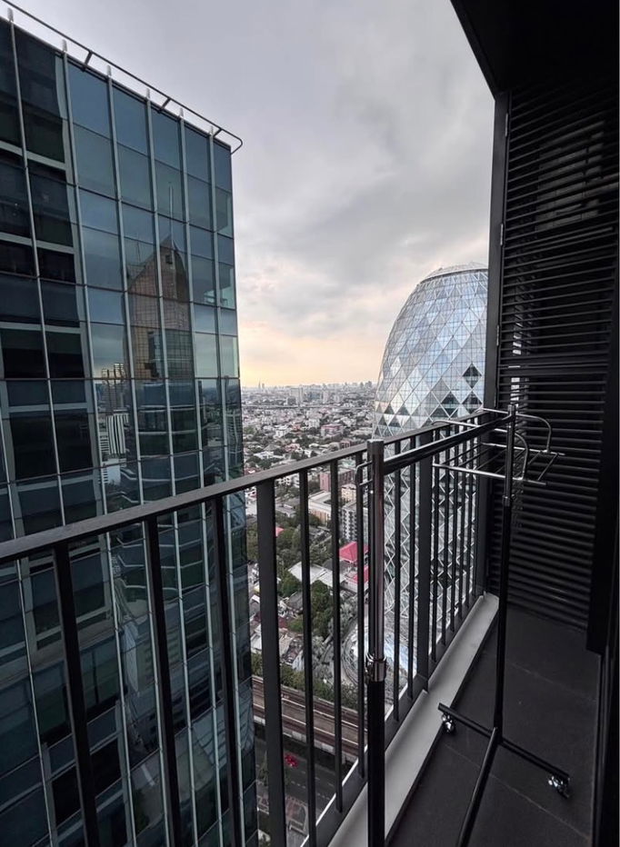 picture #R8476 🎉 261268 Condo for Rent: Noble Around Ari - 12/12