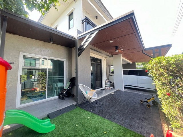 รูป HU7066 บ้านเดี่ยวให้เช่า แกรนด์ บริทาเนีย วงแหวน-รามอินทรา กรุงเทพมหานคร - รูปที่ 2/8