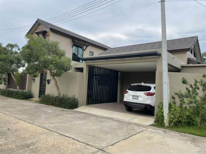 รูป ให้เช่าPool Villa 2 ชั้น สไตล์พรีเมียม พร้อมสระว่ายน้ำในตัว 4 ห้องนอน 5 ห้องน้ำ 1 ห้องครัว 1 ที่จอดรถ - รูปที่ 19/20