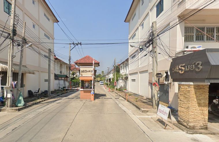 รติรมย์ 3 ราชพฤกษ์ - สวนผัก 32  