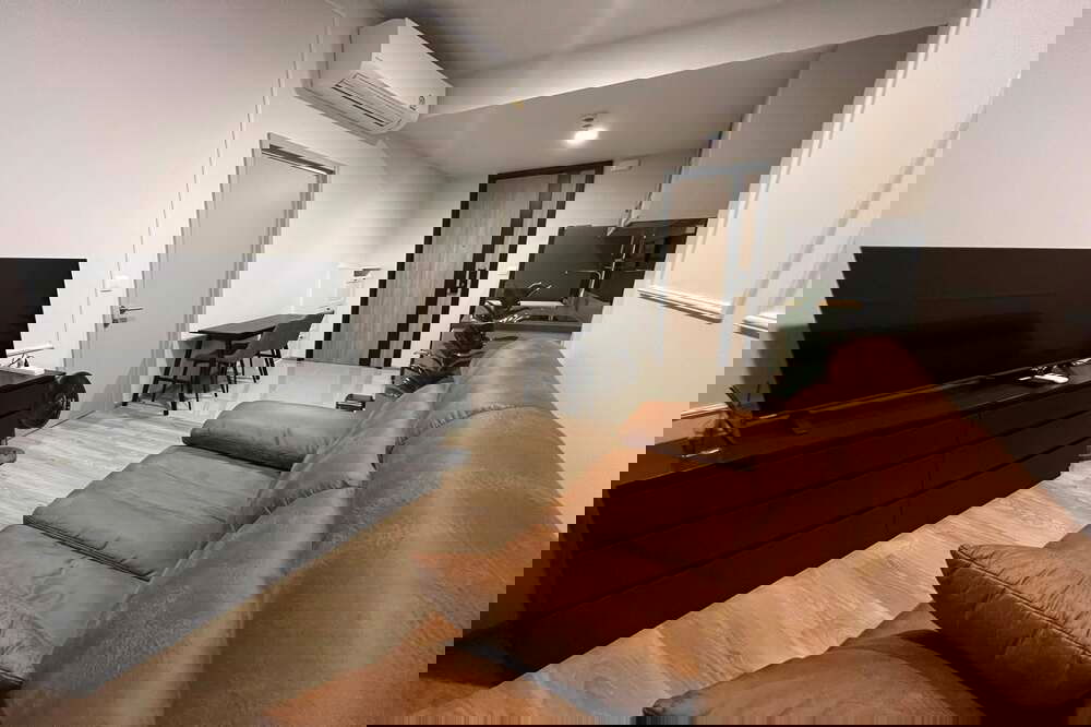 รูป 🔥 สำหรับเช่า !! ชั้นสูง 35++, ทำเลดี!! 🔥 Code C20251200048..........Oka Haus, 1 ห้องนอน, 1 ห้องน้ำ, แต่งครบ, พร้อมเข้าอยู่📣📣 - รูปที่ 2/5