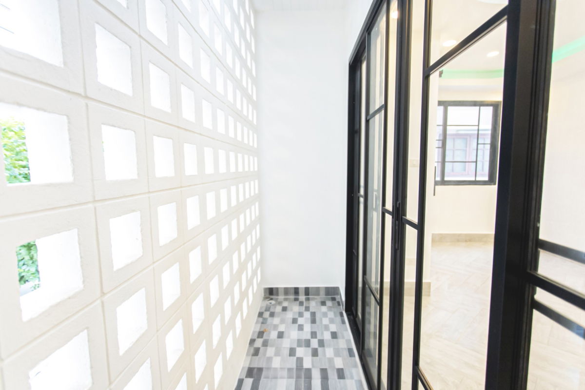 รูป ST0033 | ขาย HOME OFFICE 4 ชั้น BIGSIZE 🚆 MRT สุทธิสาร ≈ 1.5 กม. 💰 พิเศษเพียง 22 ลบ. 🎁 ฟรีค่าโอน - รูปที่ 22/36