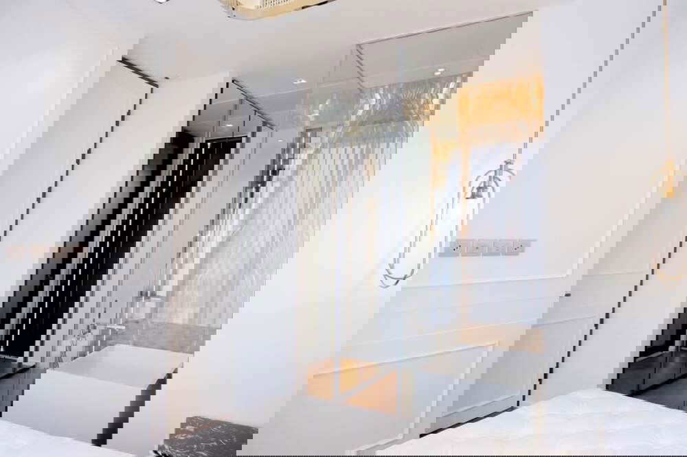 รูป 🔥 สำหรับเช่า !! วิวสวน, ชั้นสูง 24++, ตกแต่งสไตล์โมเดิร์น !! 🔥 Code C20250100014........28 Chidlom, 1 ห้องนอน, 1 ห้องน้ำ, แต่งครบ, พร้อมเข้าอยู่📣📣 - รูปที่ 12/22