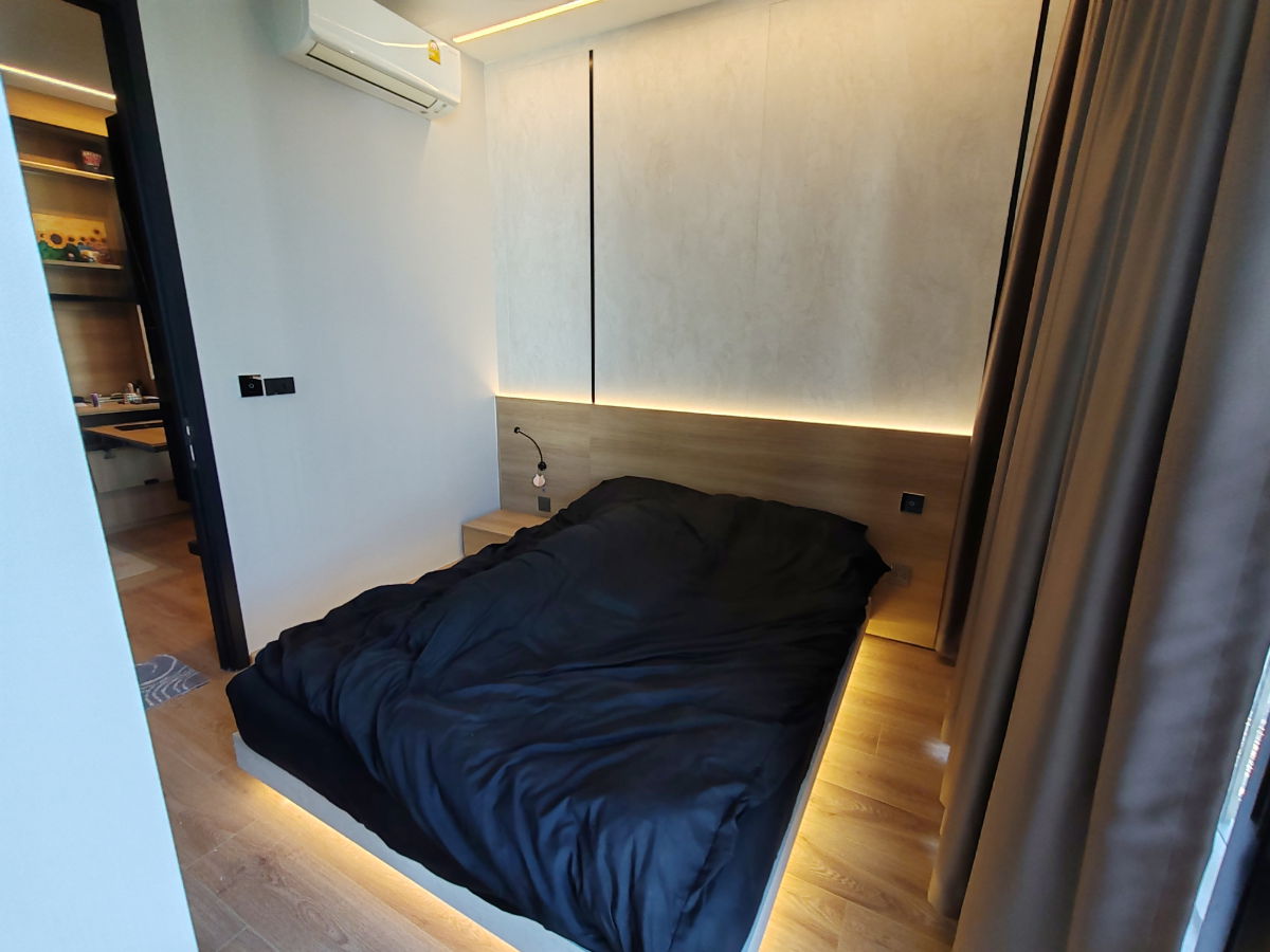 รูป ขายขาดทุนด่วน!!! ถูกที่สุดในตึก Noble Around Ari 44 ตรม. ชั้นสูง รีโนเวทหรูทั้งห้องไป 6 แสน ขายขาดทุนแค่ 9.29 ล้าน! - รูปที่ 3/6