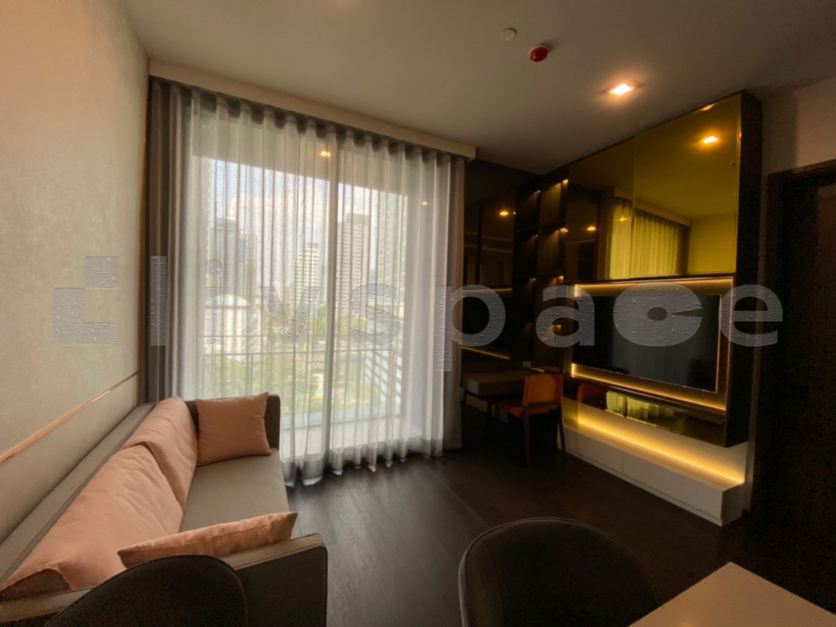 รูป ▚ LE237ツ [ให้เช่า] สัมผัสความหรูระดับ Super Luxury! Laviq Sukhumvit 57 ห้องสวยแต่งครบ ทิศไม่ร้อน ทำเลทองหล่อ เพียง 40,000! - รูปที่ 1/10