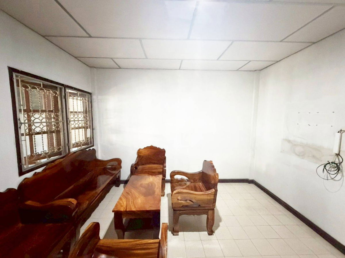 รูป ขายบ้านแฝด 2 ชั้น หมู่บ้านบัวทอง ขนาด 30 ตารางวา 3 ห้องนอน 1 ห้องน้ำ จอดรถได้ 2 คัน - รูปที่ 5/16