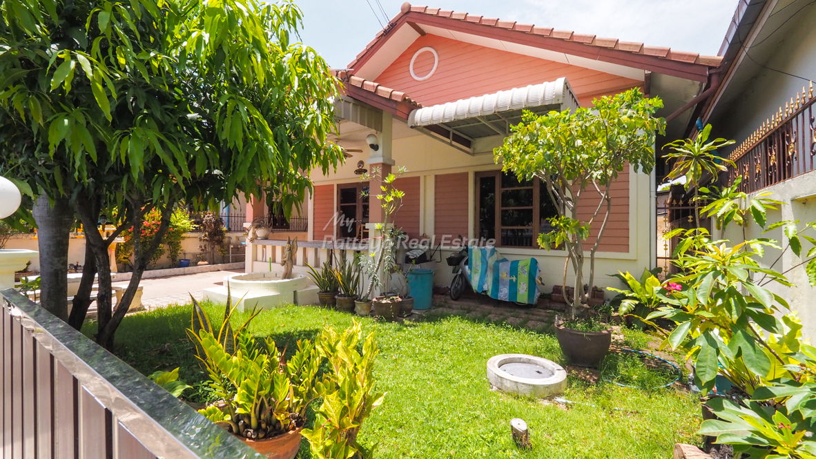 picture Thai Name - 3 Bedrooms Pool Villa for sale in Mu Ban Phatson HEBPS01 - 2/17
