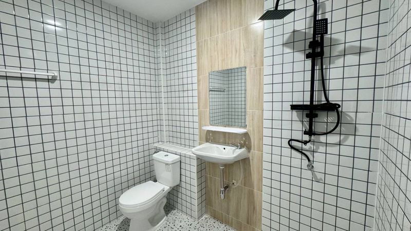 รูป 🏡 บ้านเดี่ยว หมู่บ้านสุชา ติดถนนบางบัวทอง–สุพรรณบุรี 📍 ซอย 2 ถนนเมน หลังบ้านวิวทุ่งนา บรรยากาศสงบ ร่มรื่น - รูปที่ 7/13