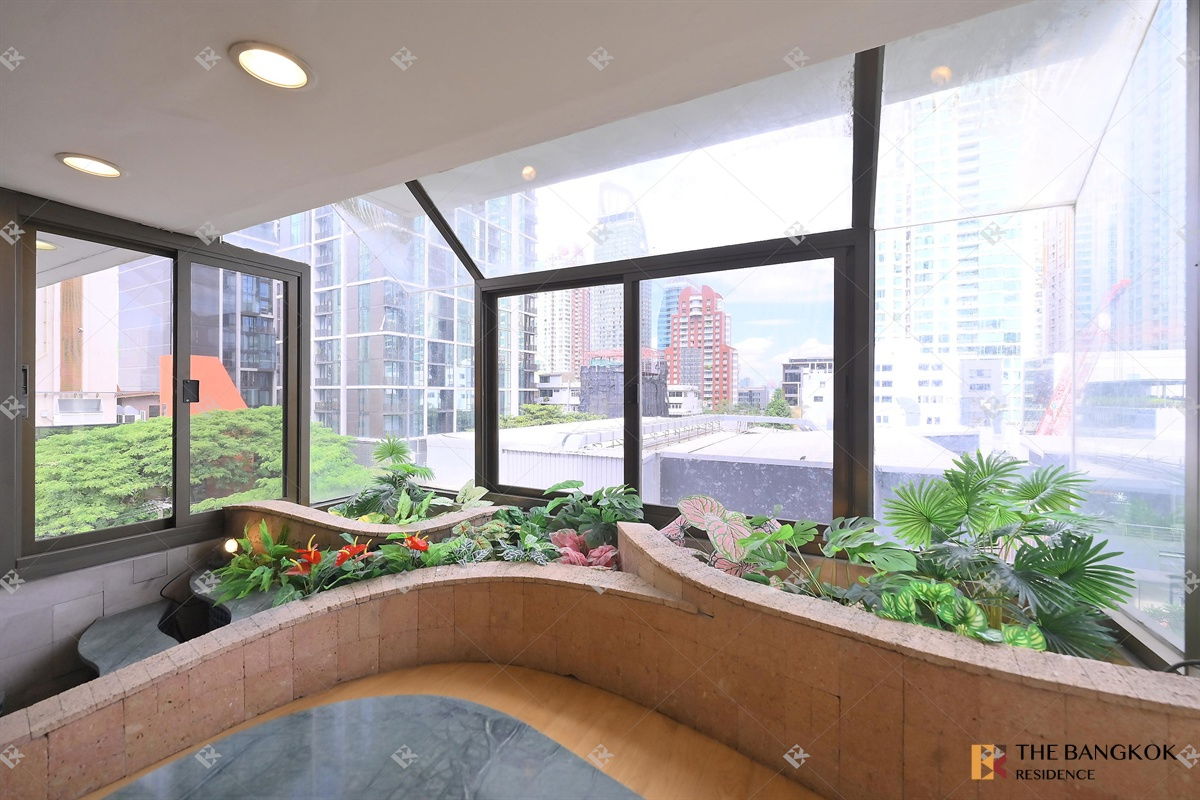 picture Rare Unit 💎 Sithakarn Condominium 🐾 Pet-friendly, spacious, near BTS Chidlom - 4/24